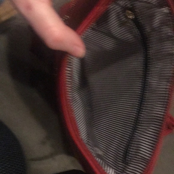 NWT red crossbody purse - Picture 3 of 3